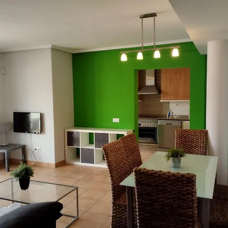 139 Aquamarinas G-13