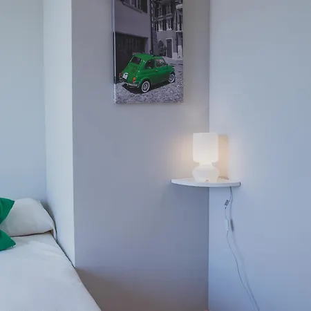 139 Aquamarinas G-13