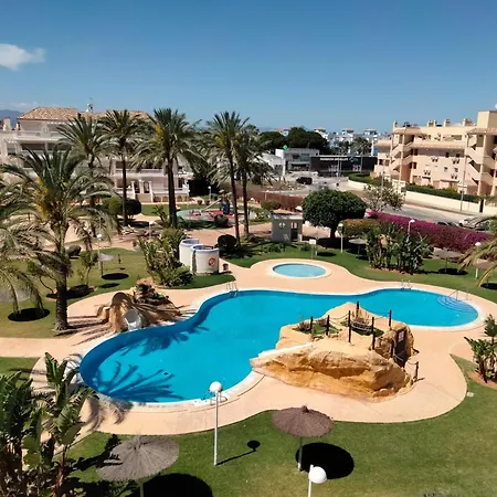 139 Aquamarinas G-13