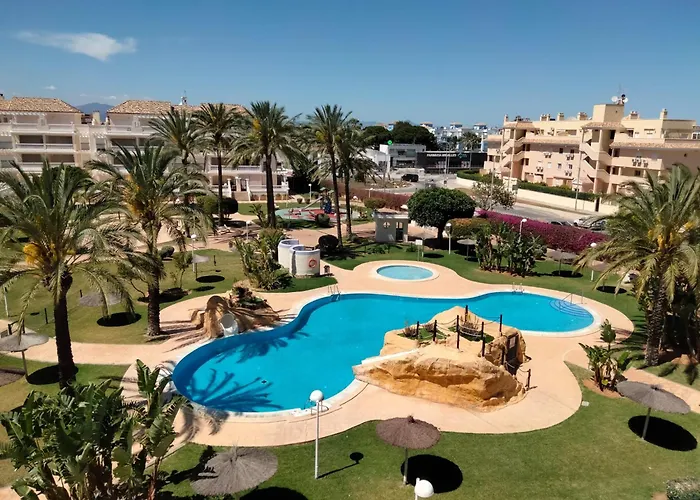 139 Aquamarinas G-13